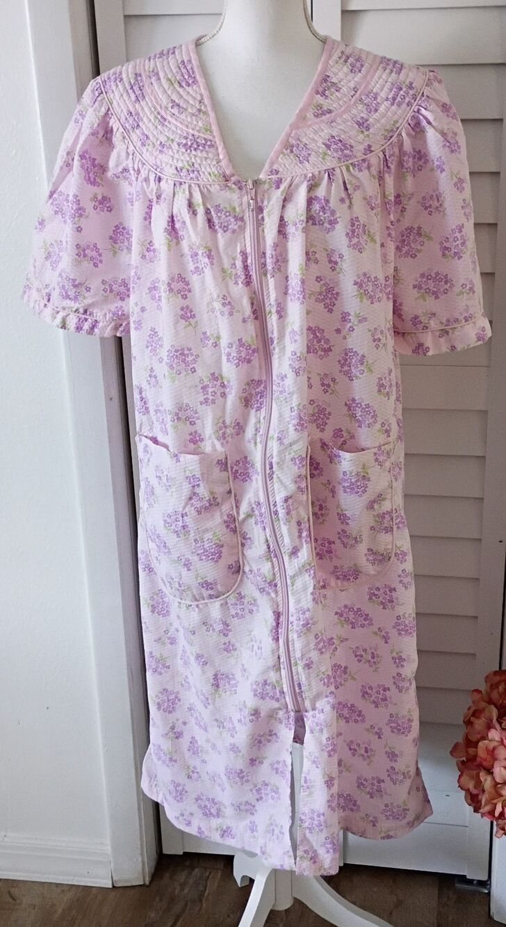 Bernette vintage duster housedress zip front quilted collar short sleeve 2X